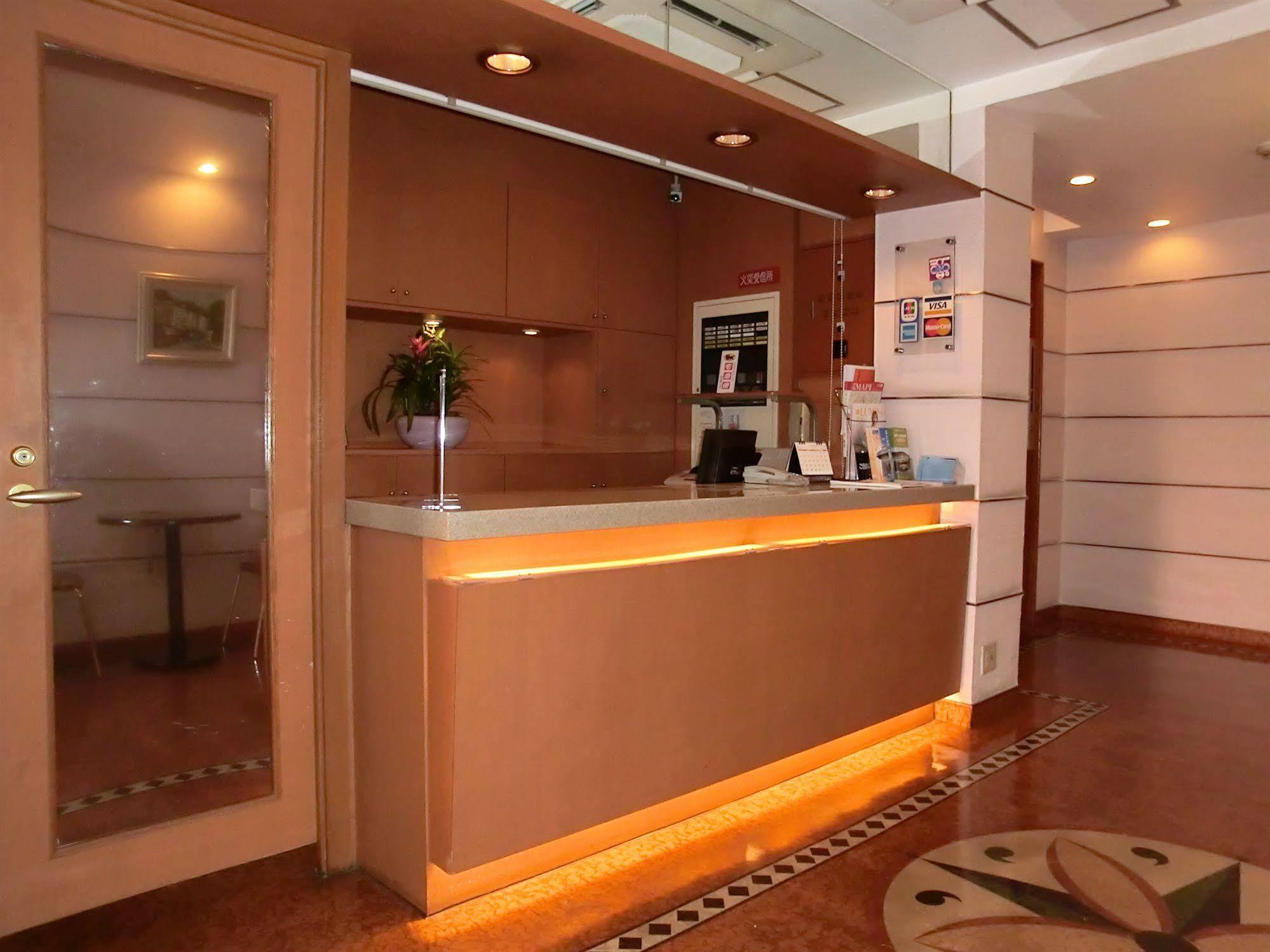 Weekly Uehonmachi Hotel Осака Екстериор снимка